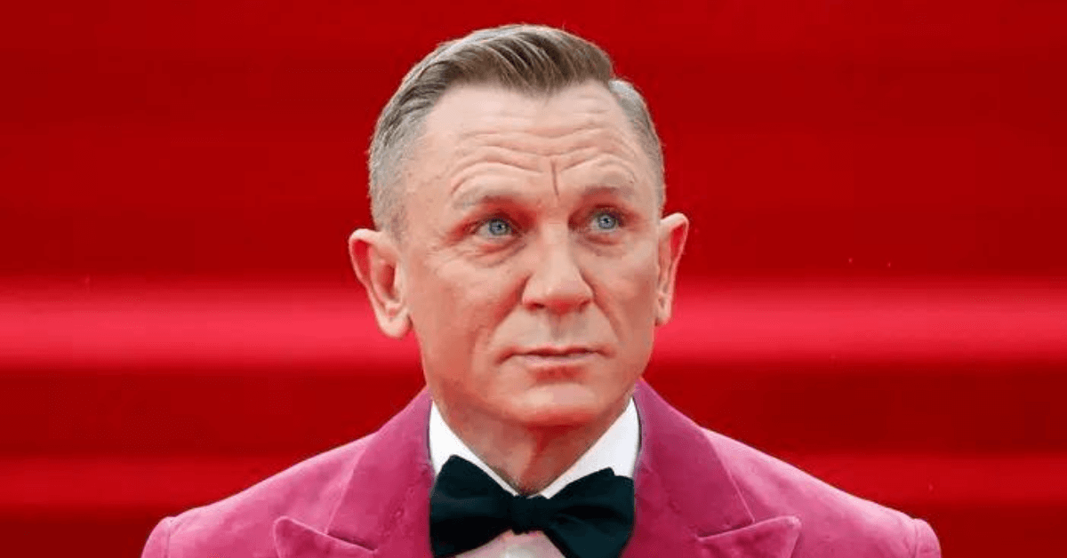 Daniel Craig